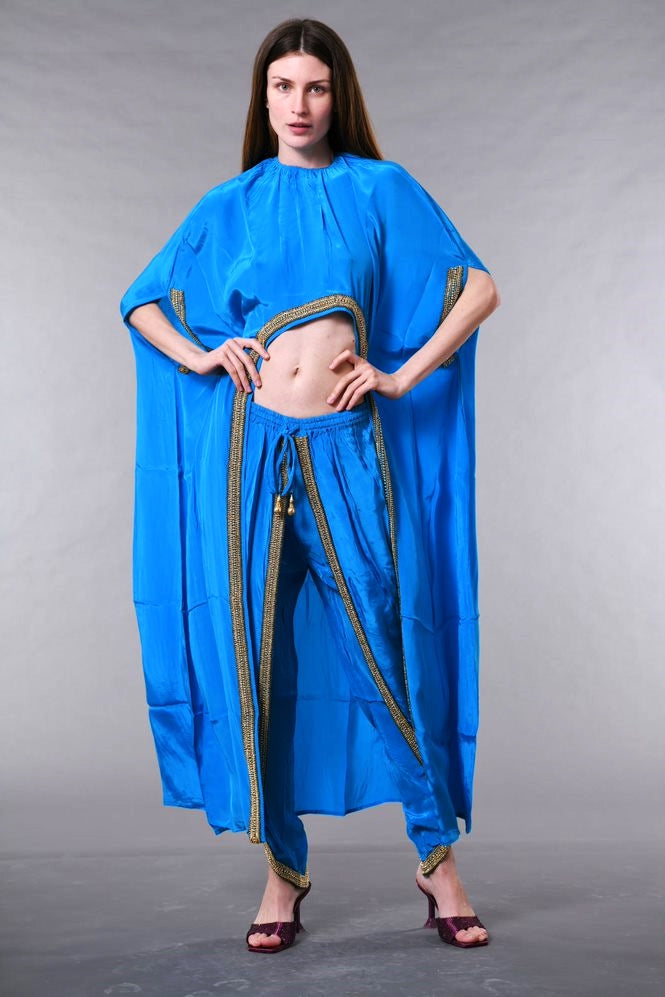 BR560 Cape with Pants TURQUOISE